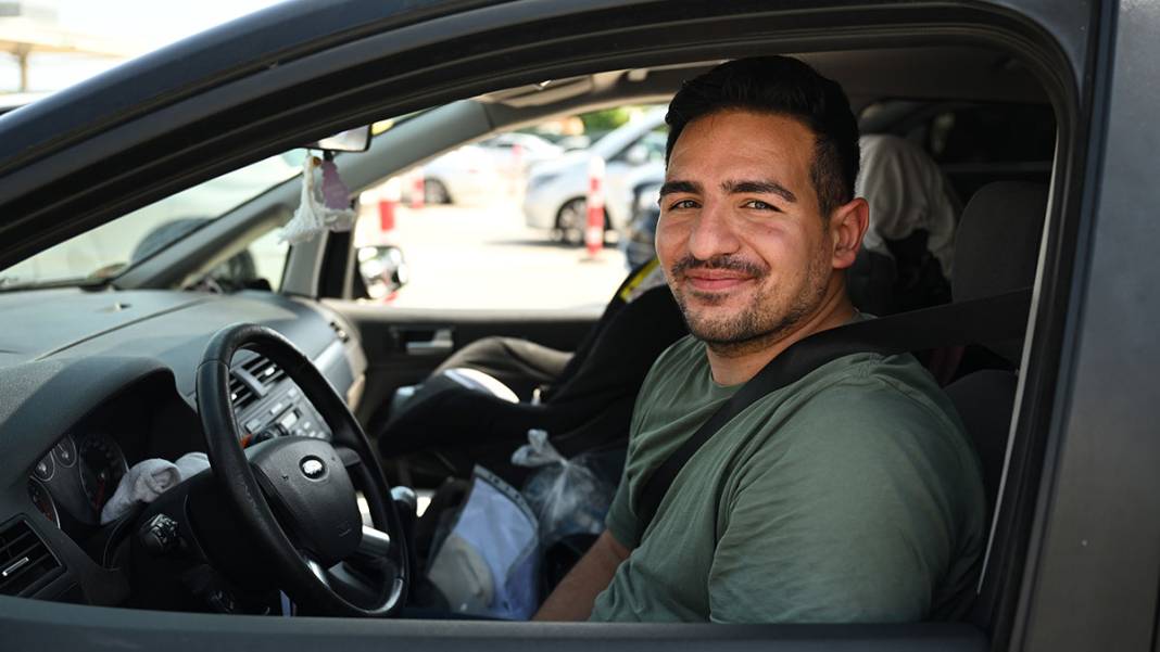 Avrupa'daki gurbetçiler yurda dönüyor... İşte bir ayda gelen araç sayısı 3