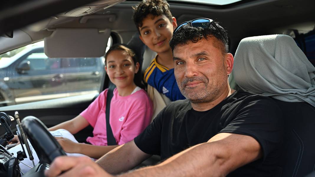 Avrupa'daki gurbetçiler yurda dönüyor... İşte bir ayda gelen araç sayısı 5