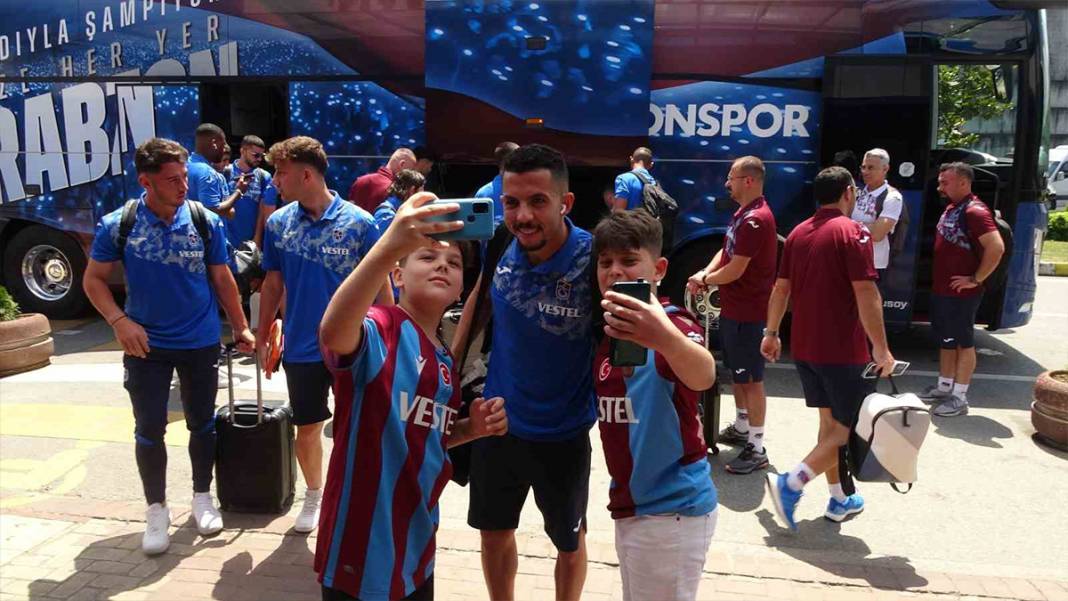 Bordo-mavili takım hazırlık kampı için Slovenya'ya gitti 4