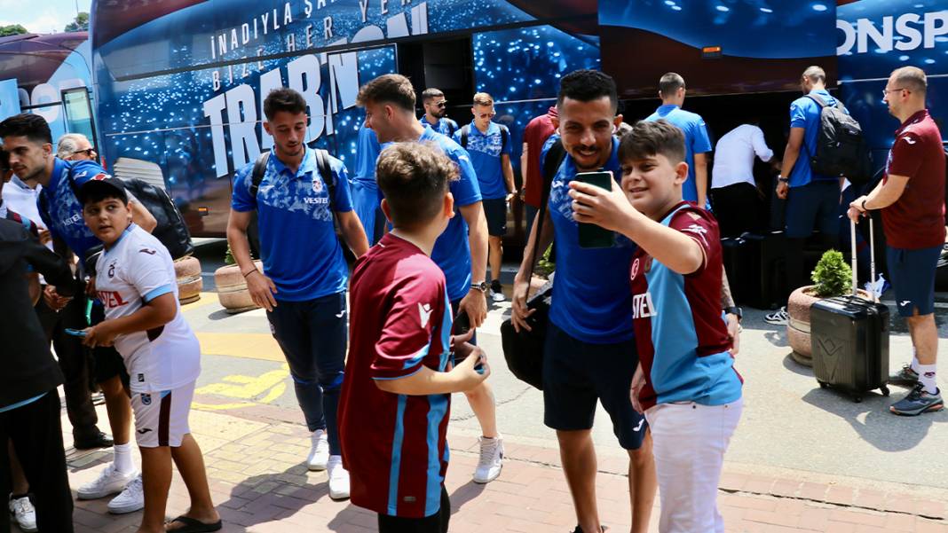 Bordo-mavili takım hazırlık kampı için Slovenya'ya gitti 1