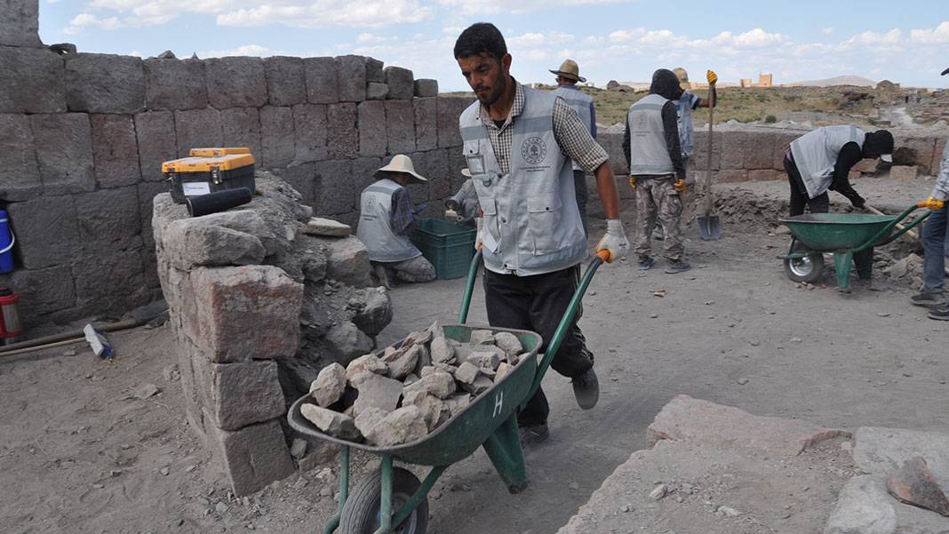 Ani'nin saklı tarihi gün yüzüne çıkarılıyor 6