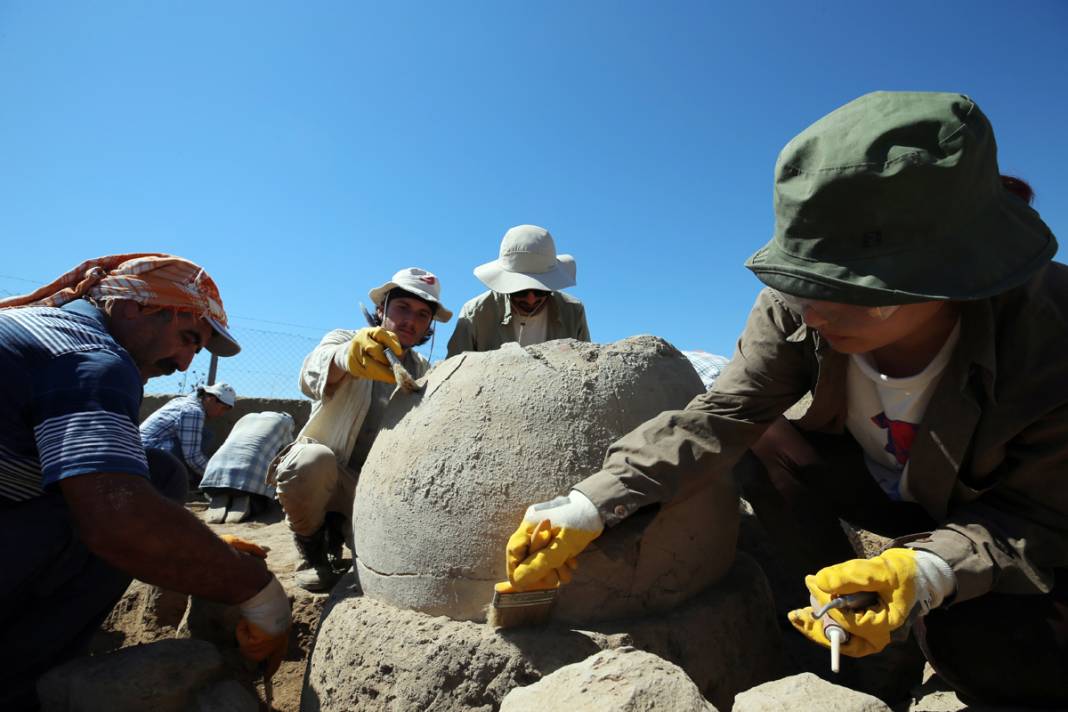 Tepecik Höyüğü'nde müthiş 'sürpriz': 14. yüzyılda saray ve mabet olarak kullanılıyordu 6