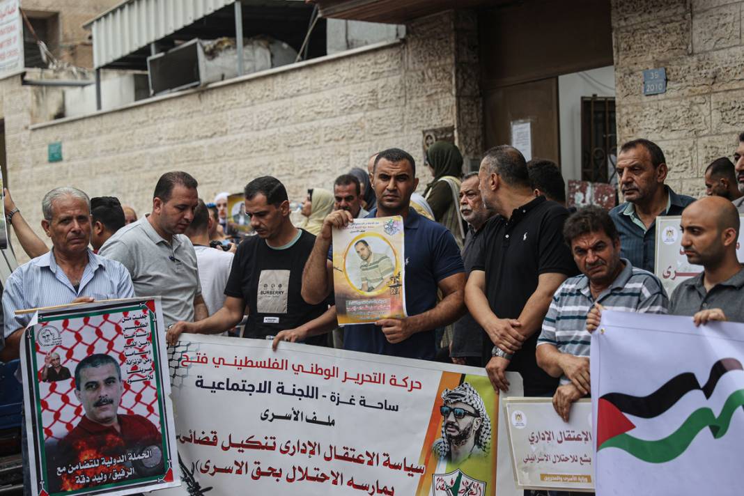 4 bin 500 Filistinli İsrail esaretinde: Gazze Şeridi'nde protesto 3