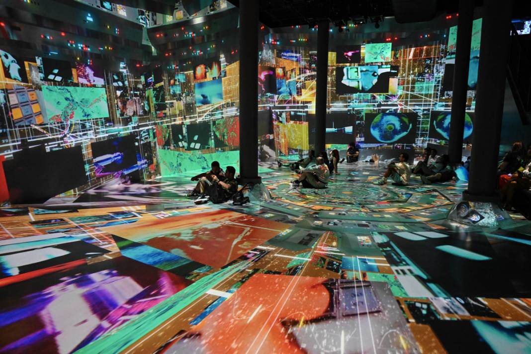 Işığın ötesine geçmeye var mısınız? Webb teleskobundan büyüleyen görüntüler 22