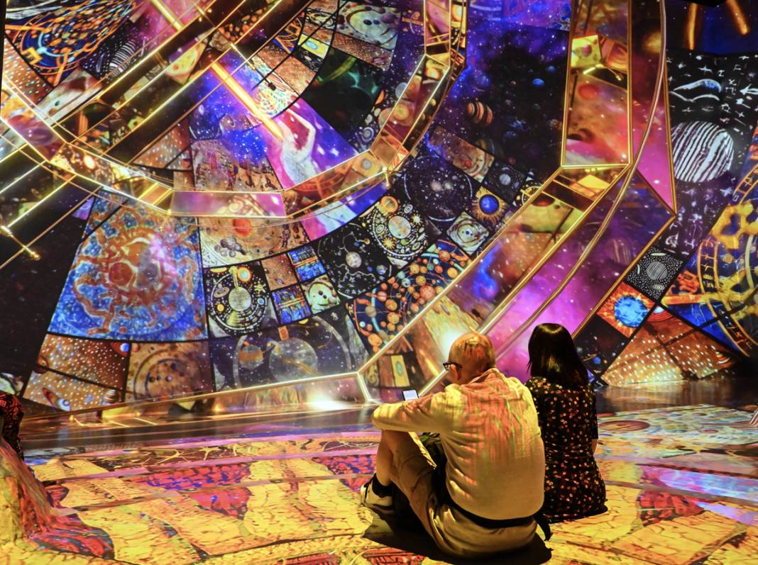 Işığın ötesine geçmeye var mısınız? Webb teleskobundan büyüleyen görüntüler 14