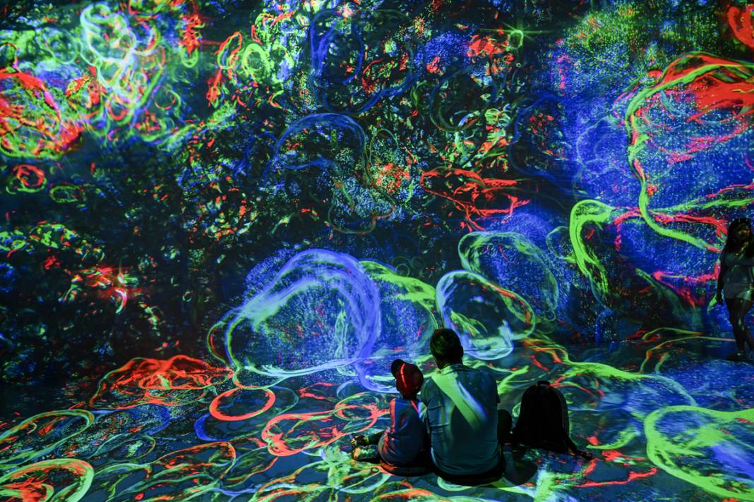 Işığın ötesine geçmeye var mısınız? Webb teleskobundan büyüleyen görüntüler 8