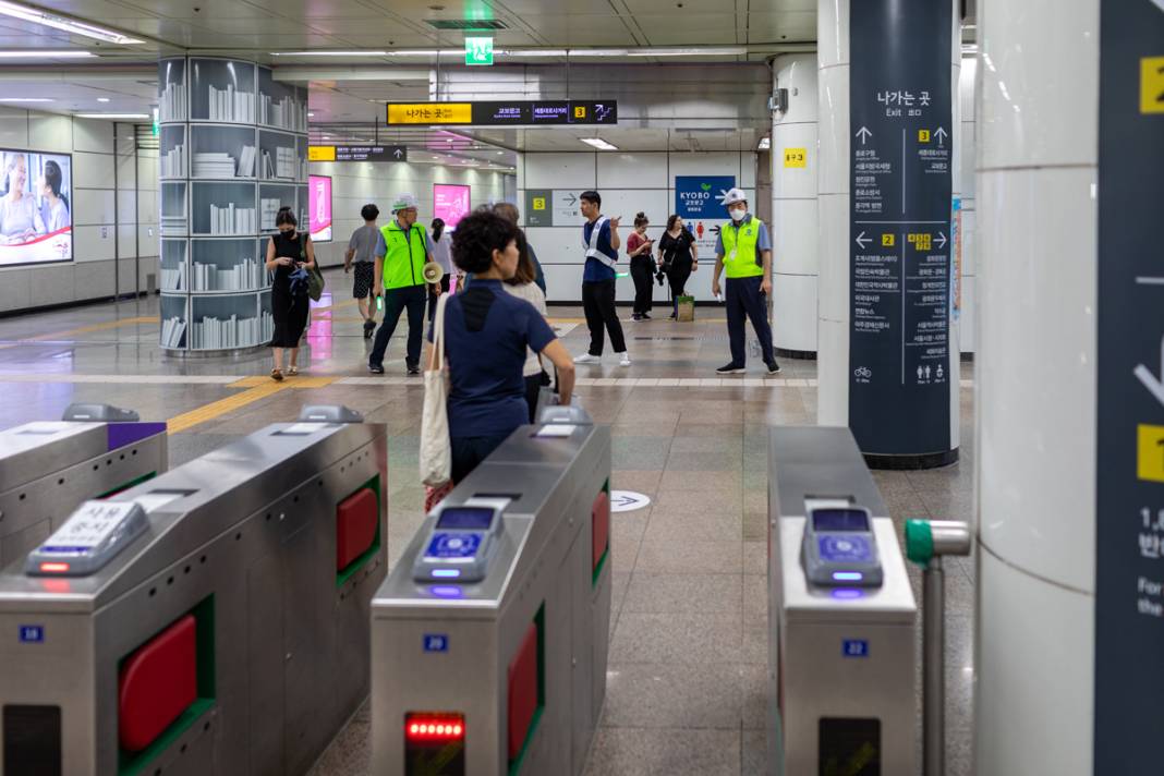 Kuzey Kore'nin tehditleri harekete geçirdi: Güney Kore'yi alarma geçiren tatbikat 6