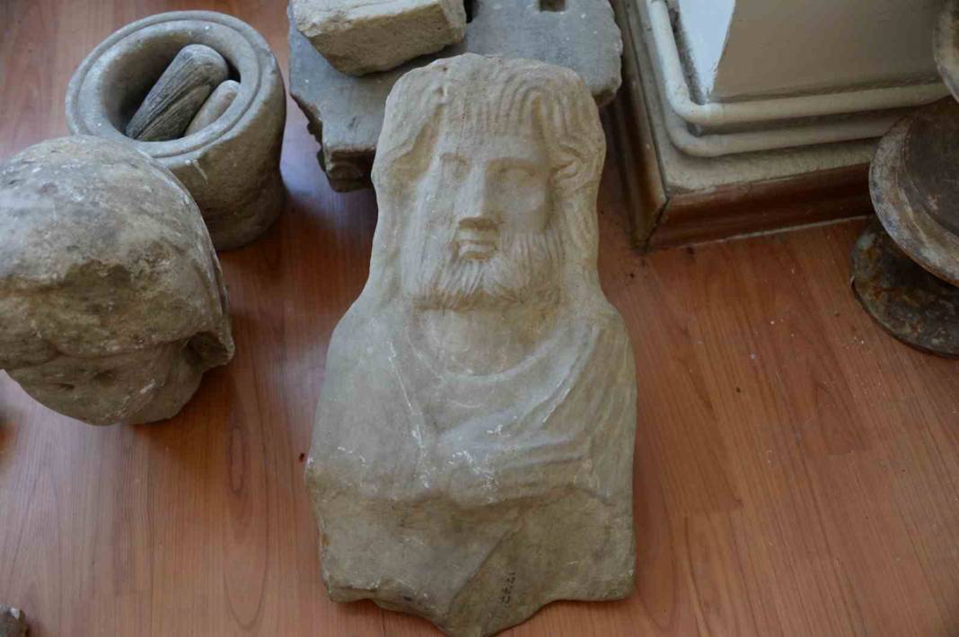 Müze kurulacak kadar tarihi eser ele geçirildi: Değeri 3 milyon dolar 10