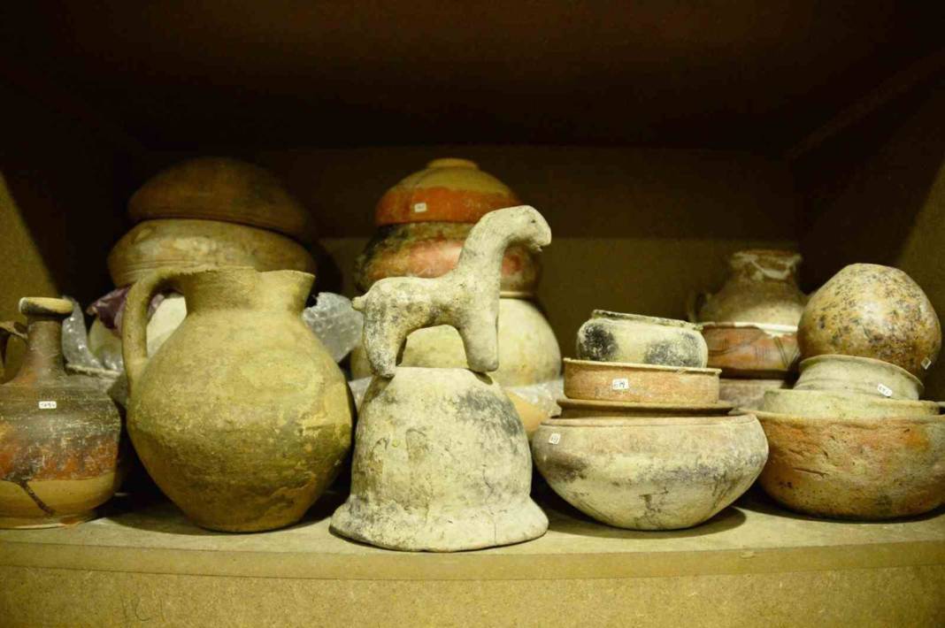 Müze kurulacak kadar tarihi eser ele geçirildi: Değeri 3 milyon dolar 4