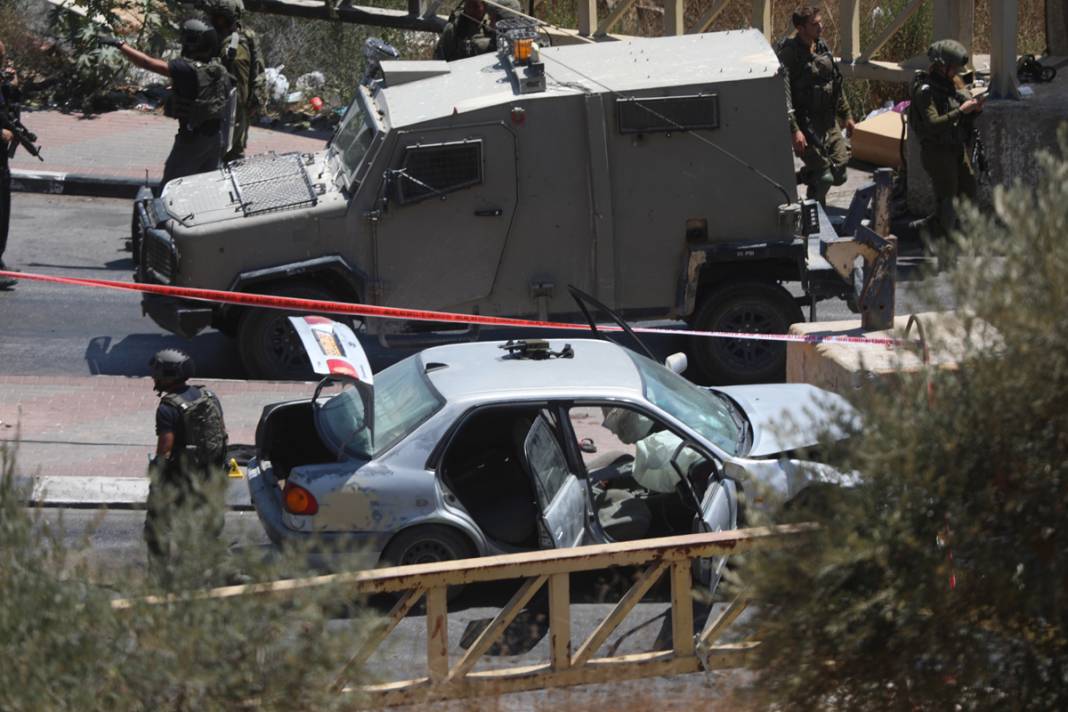 İsrail güçleri Batı Şeria'da bir Filistinliyi öldürdü: Çevrede geniş çaplı güvenlik önlemi alındı 9