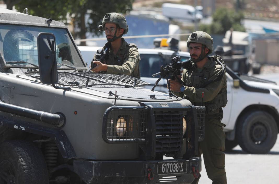 İsrail güçleri Batı Şeria'da bir Filistinliyi öldürdü: Çevrede geniş çaplı güvenlik önlemi alındı 5