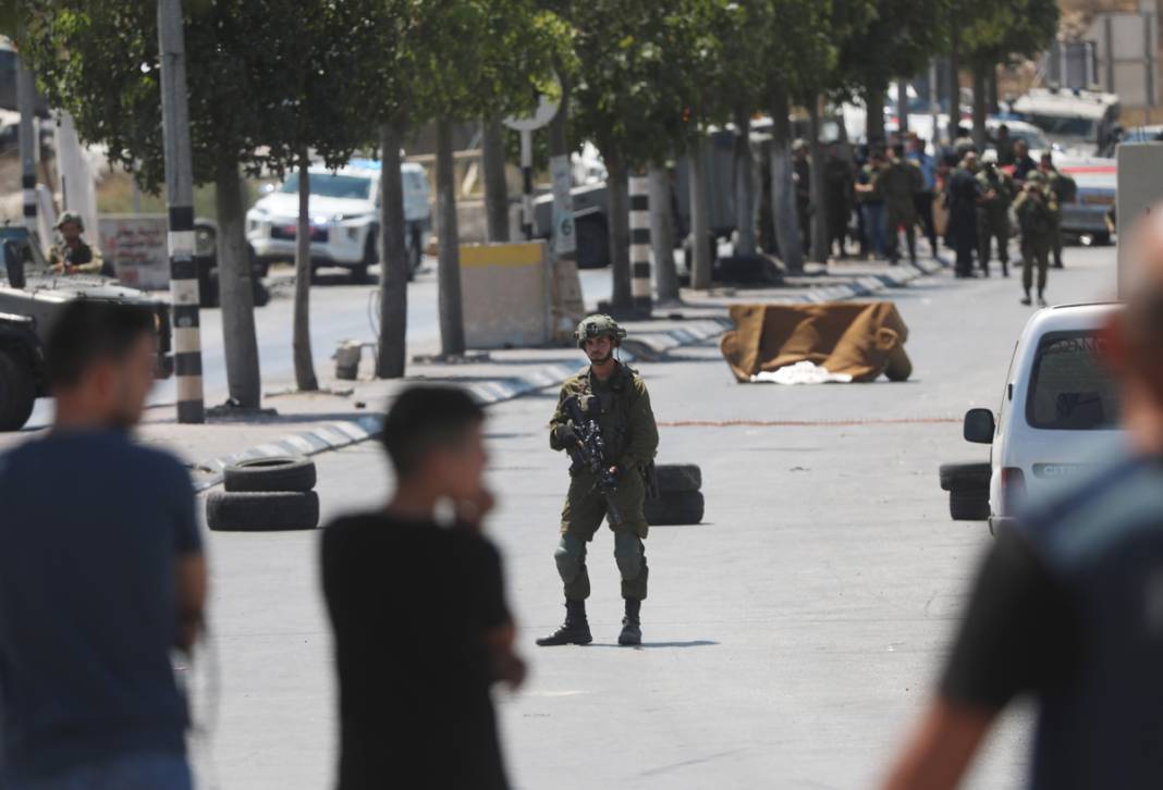 İsrail güçleri Batı Şeria'da bir Filistinliyi öldürdü: Çevrede geniş çaplı güvenlik önlemi alındı 2