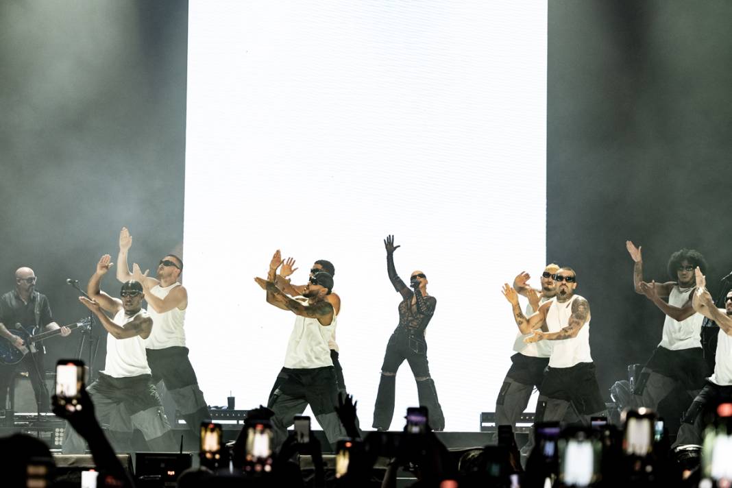 Antalya'da Christina Aguilera rüzgarı 12