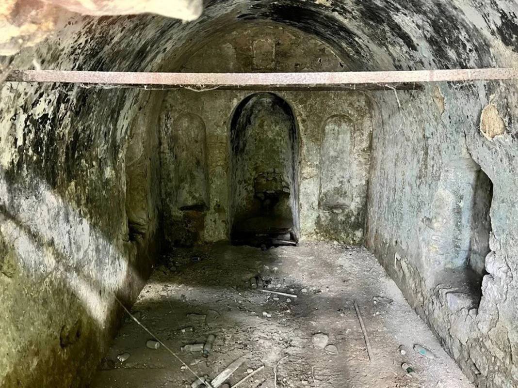 O ilçeden kimse beklemezdi... İstanbul'un yeni semtinde tarihi şapel keşfedildi! Meğer eskiden Rum köyüymüş! 6