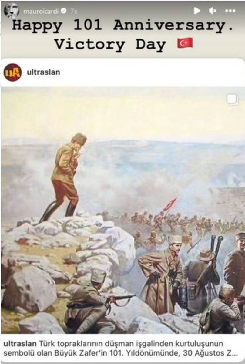 Ünlü isimlerden 30 Ağustos paylaşımları 9