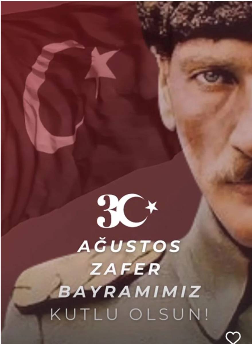 Ünlü isimlerden 30 Ağustos paylaşımları 1