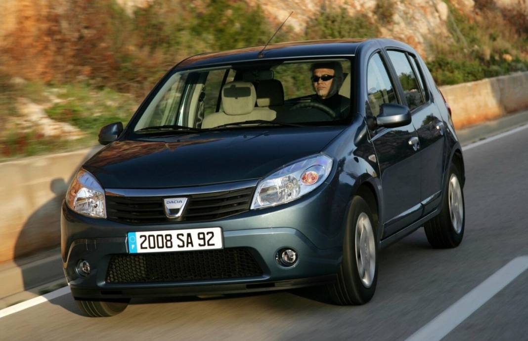 Son indirimle araba fiyatları düştü! Bu listeye bakmadan alan pişman olur: İşte Eylül ayı araba fiyatları 5