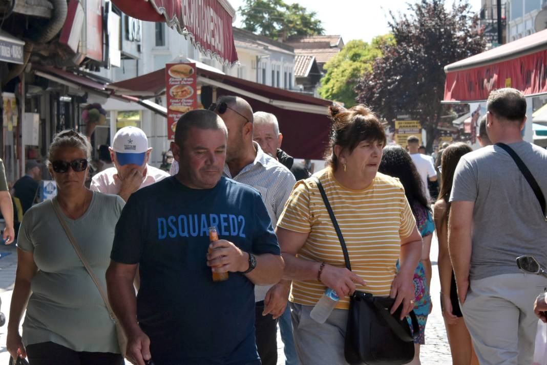 Bulgarlar alışveriş cennetlerine geri döndü: Edirne yine bildiğimiz gibi 9