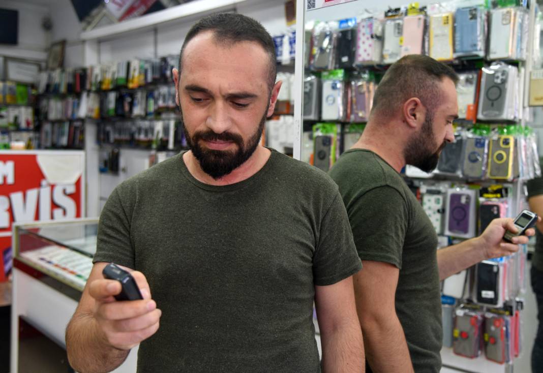 Tuşlu telefona talep yeniden artıyor: Hurdası bile değerli 5