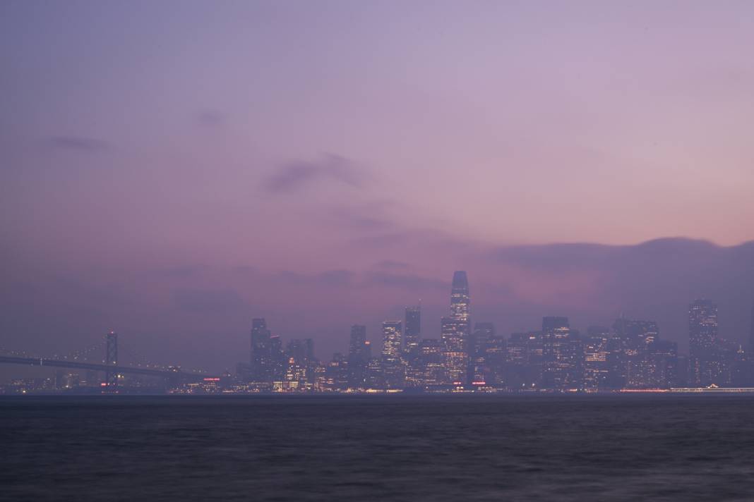 California ve Oregon'da orman yangınları devam ediyor: Dumanlar hava kalitesini olumsuz etkiledi 5