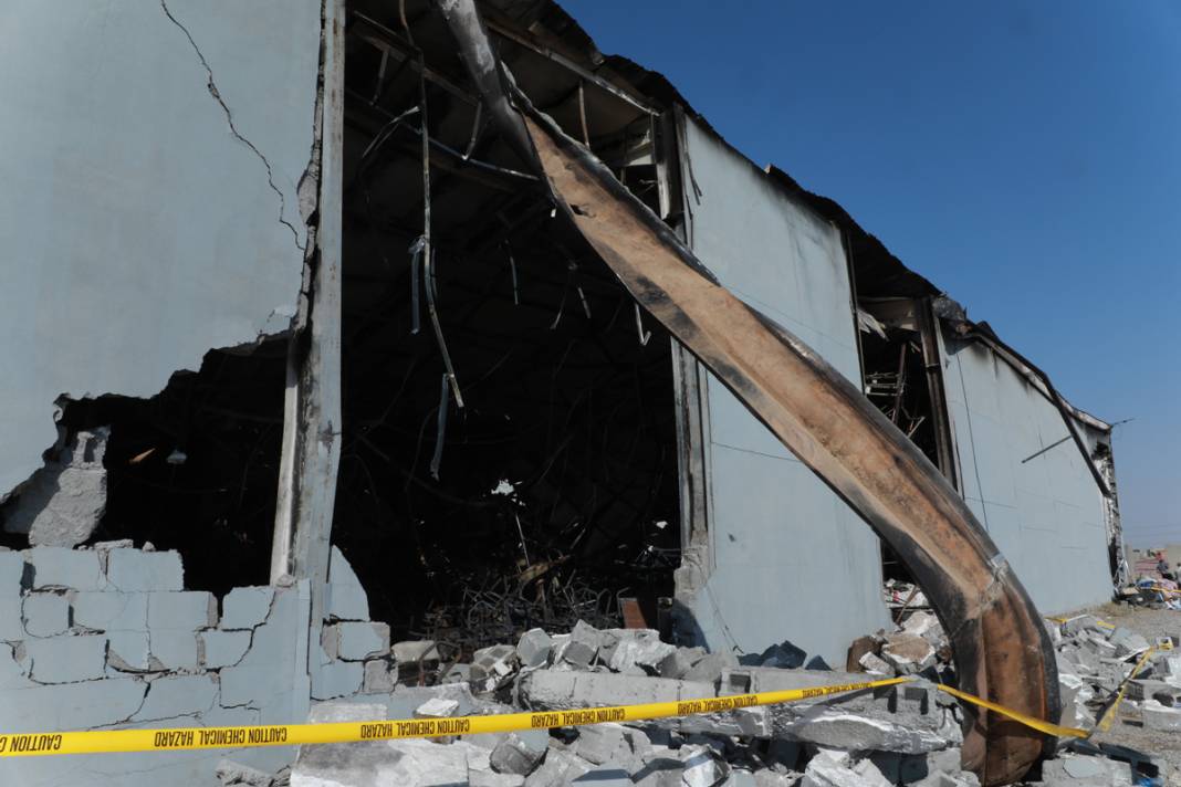 93 kişinin öldüğü felaketin boyutu gün ağarınca ortaya çıktı: Düğün faciasında 3 günlük yas 12