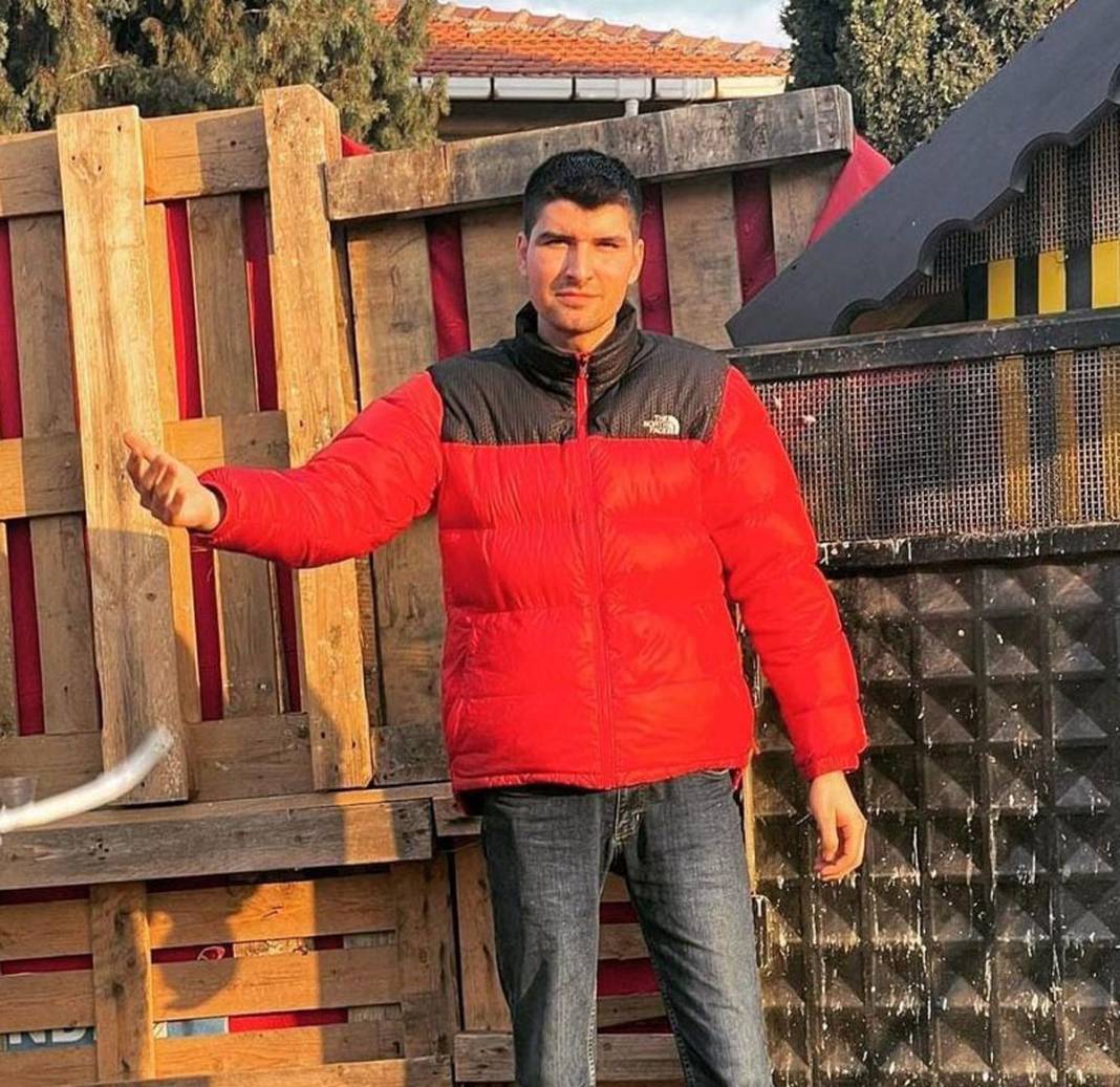 Katliam gibi kaza! Hız kadranı 240'ta takılı kaldı: Ölü ve yaralılar var 9