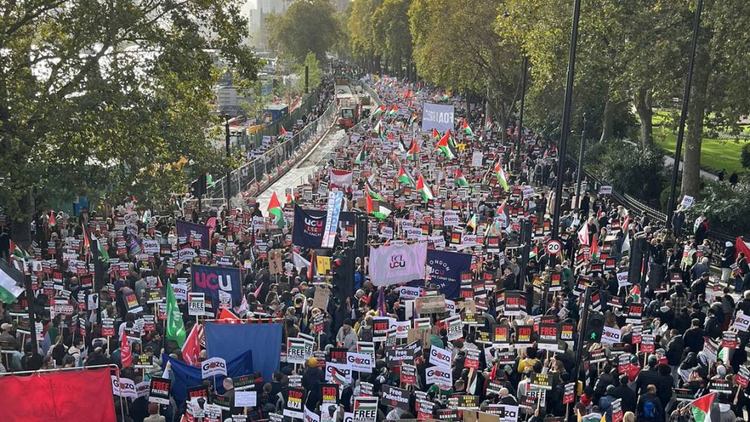 Londra'da Filistin'e destek gösterisi 4