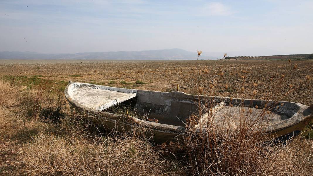 20 bin su kuşuna ev sahipliği yapıyordu: Marmara Gölü tarla oldu 5