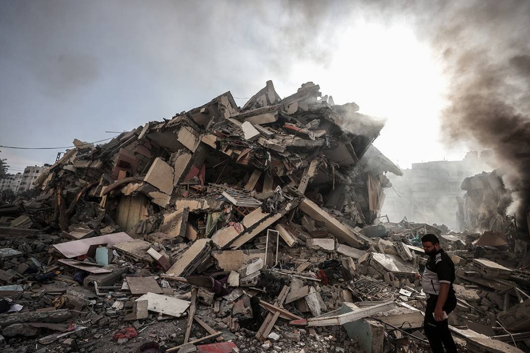 Gazze mezarlığı! Katliamın izleri İsrail'den bile görünüyor 2