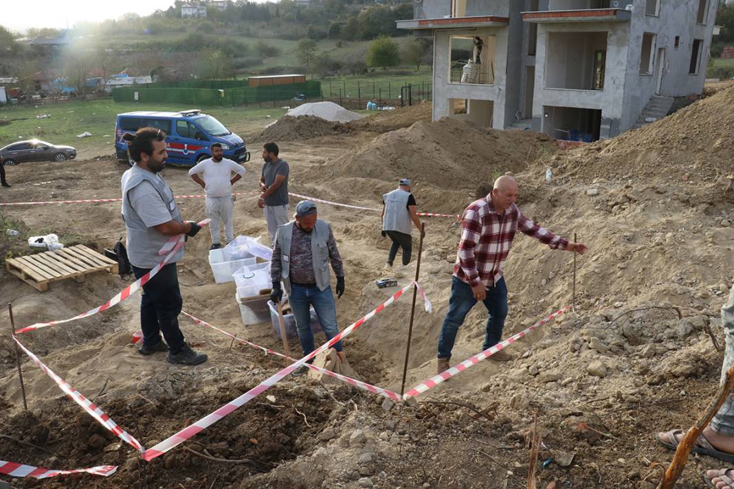 Yalova'da Roma dönemine ışık tutan kazı: Villa inşaatında ikinci bir küp mezar daha bulundu 8