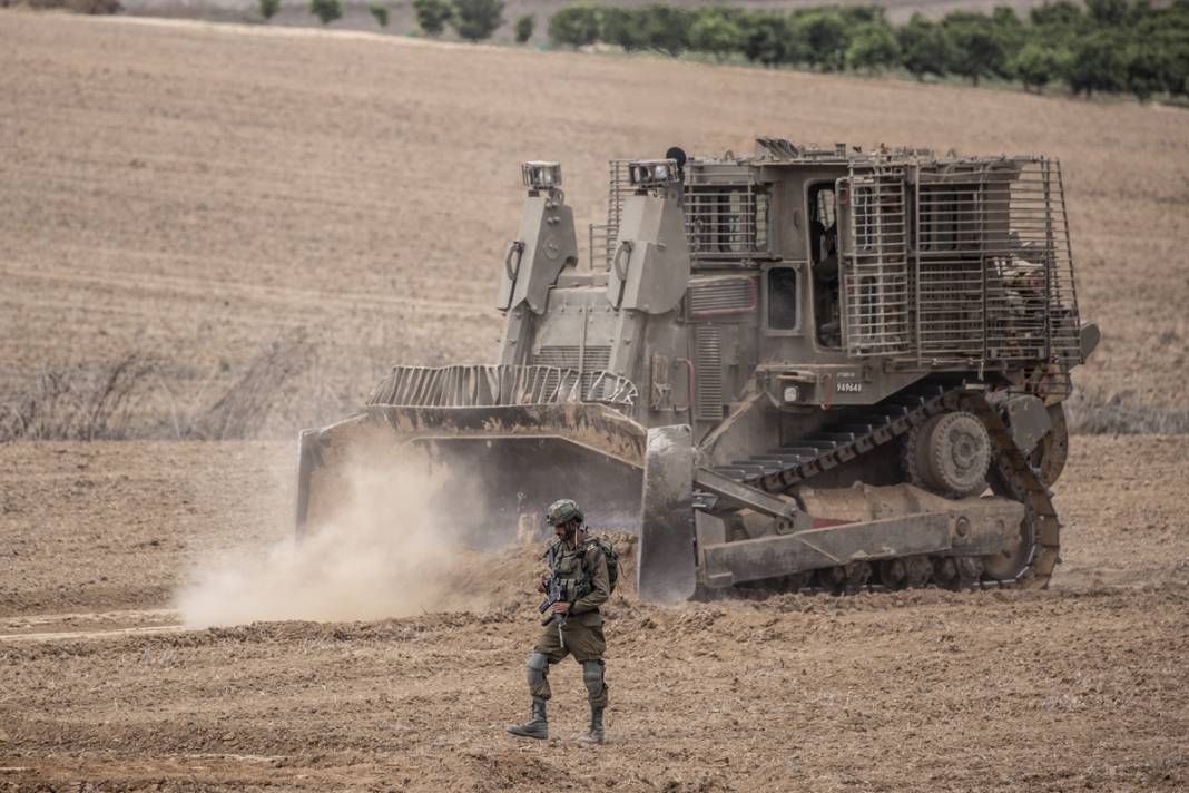 İsrail kuşatmaya aldı: Namlular Gazze'ye çevrildi 8