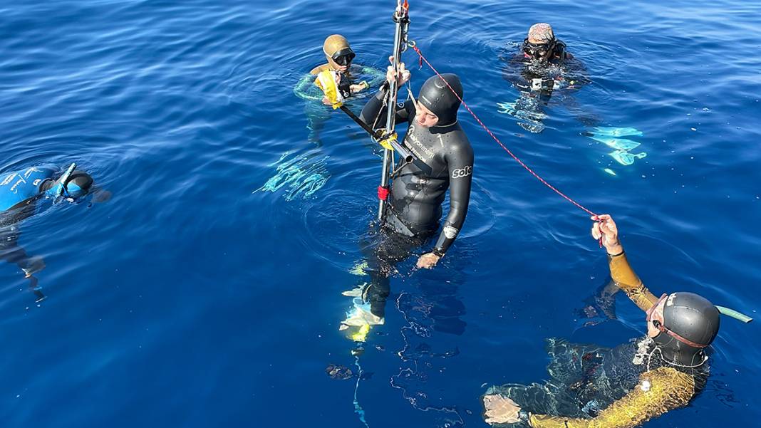 Şahika Ercümen'den dünya rekoru denemesi: 105 metrede nefesini Hatay için tutacak 16