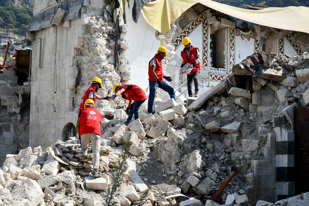 Depremde yıkılmıştı: Anadolu'nun ilk camisi yeniden ayağa kalkacak 17