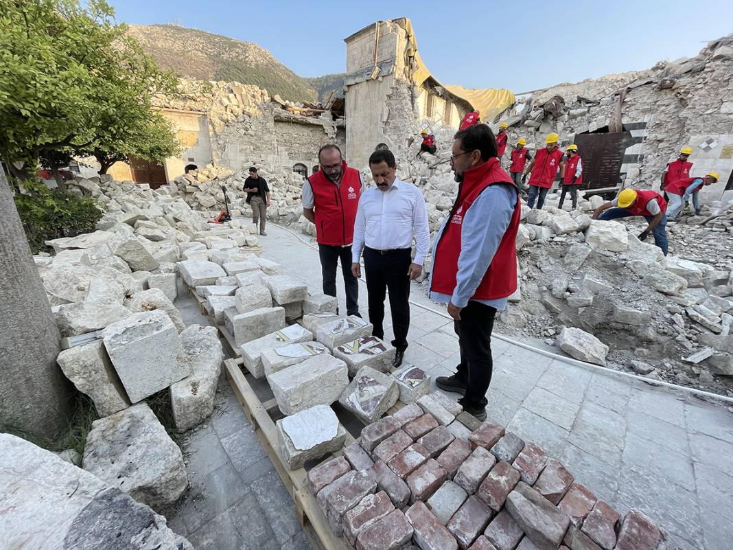 Depremde yıkılmıştı: Anadolu'nun ilk camisi yeniden ayağa kalkacak 24