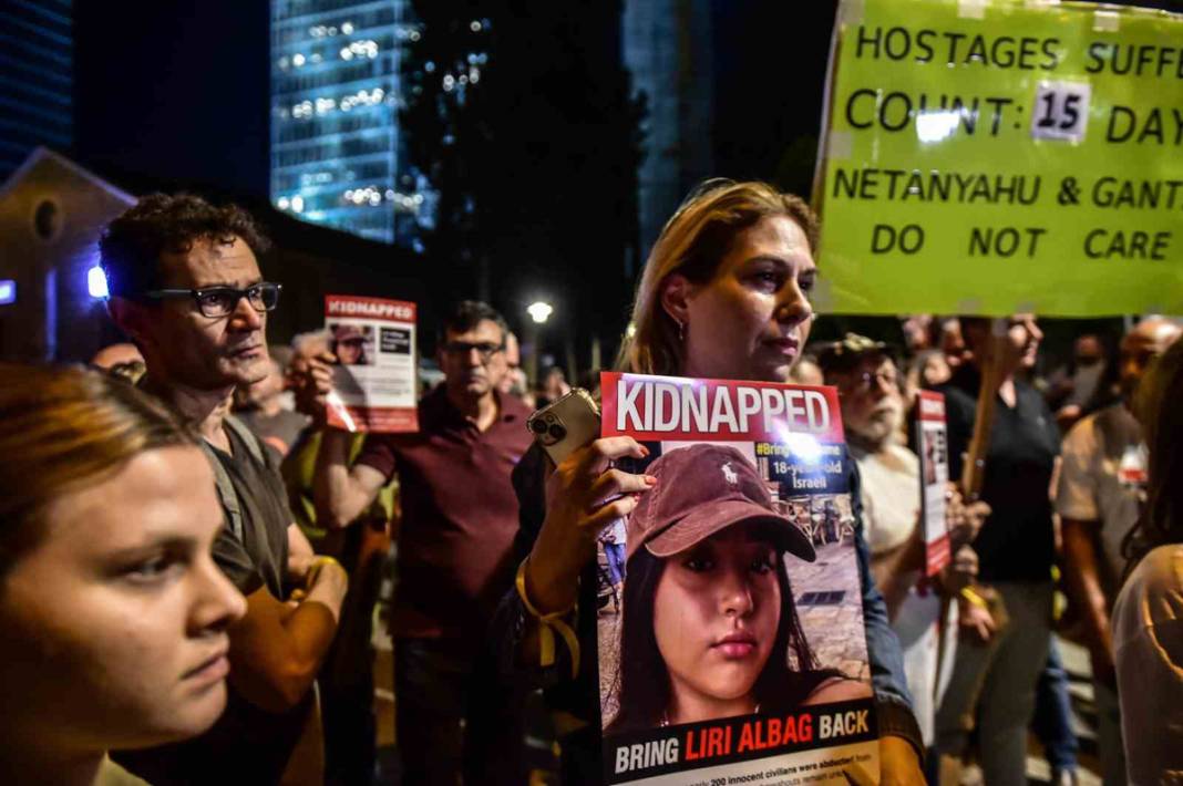 İsrail'de Netanyahu'ya 'istifa' çağrısı: Çocuklarımızı eve getirin 5