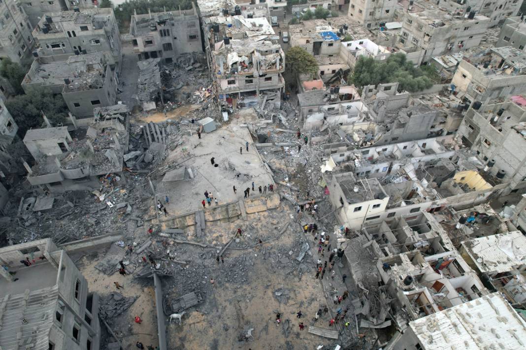 Ateşkes çağrılarını duymayan İsrail 'ölüm' saçmaya devam ediyor: İşte Gazze'de yıkımın boyutu... 7