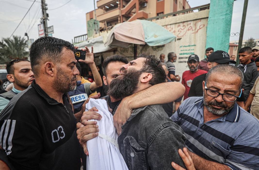 Ateşkes çağrılarını duymayan İsrail 'ölüm' saçmaya devam ediyor: İşte Gazze'de yıkımın boyutu... 6
