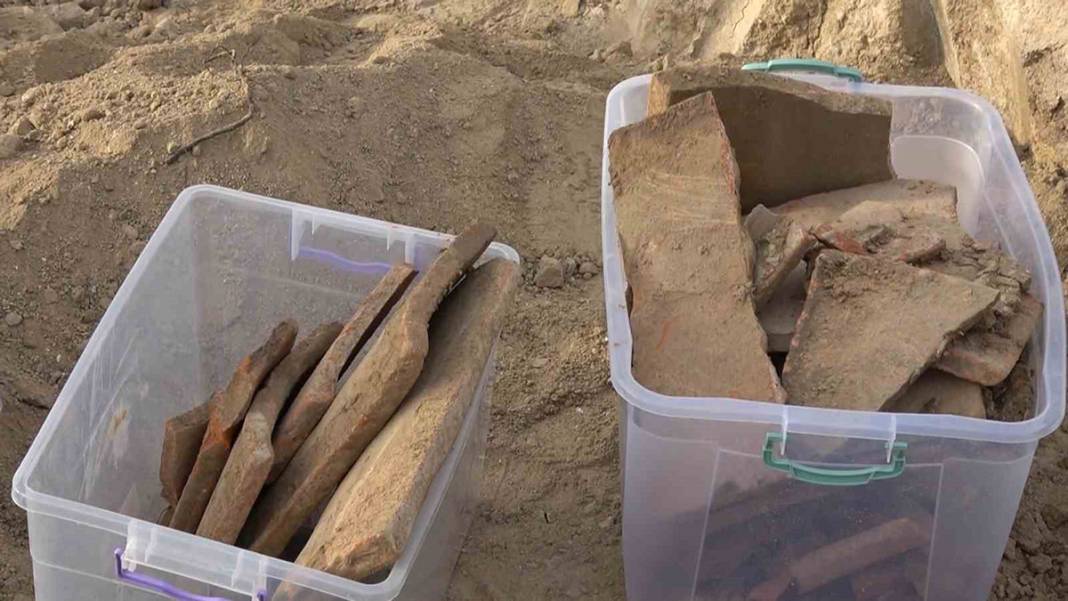 Yalova'da Roma dönemine ışık tutan kazı: Villa inşaatında ikinci bir küp mezar daha bulundu 4