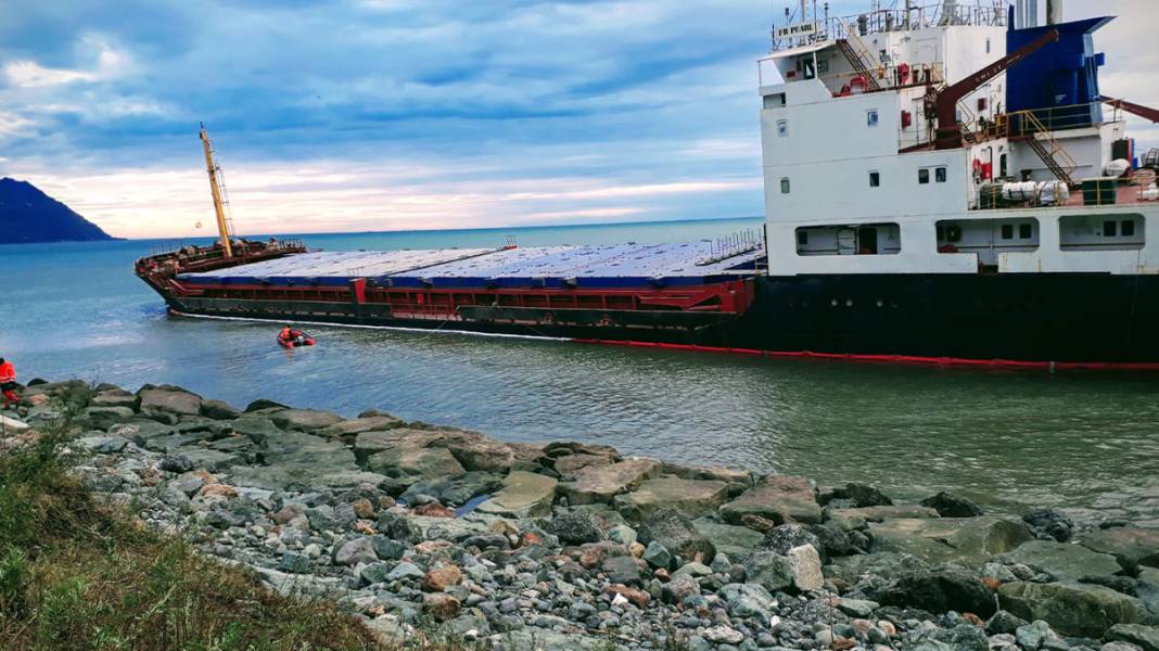 Karaya oturan gemi için 2 kurtarma planı tasarlandı 2