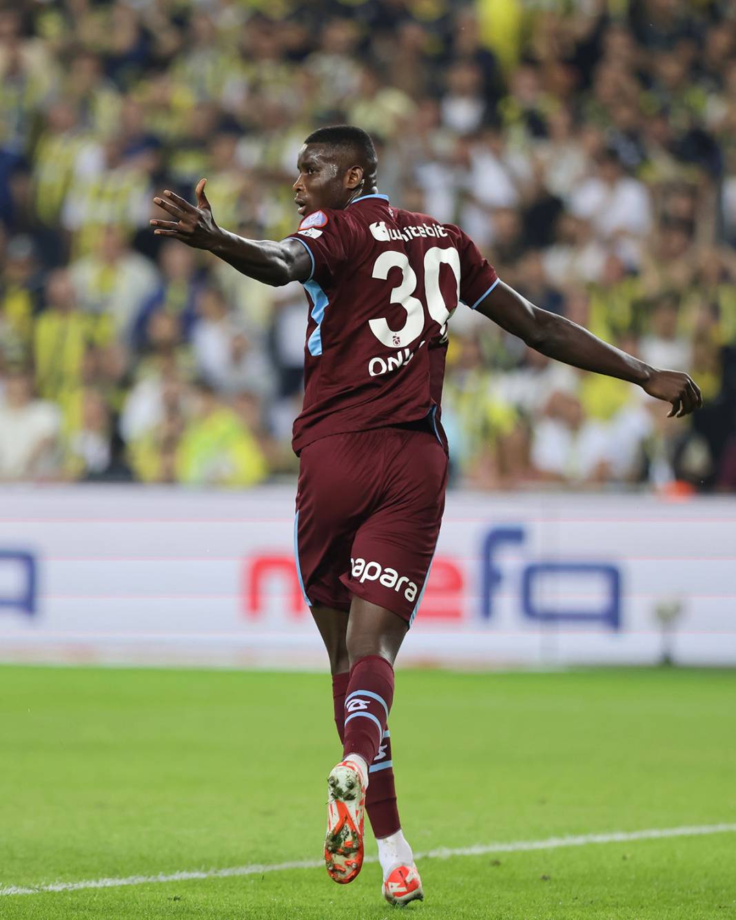 Kadıköy'de tarihi fırtına: Trabzonspor yenilmezlik serisinin fitilini ateşledi 6