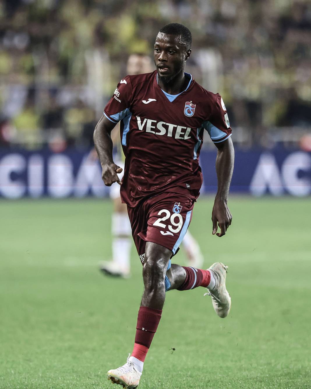 Kadıköy'de tarihi fırtına: Trabzonspor yenilmezlik serisinin fitilini ateşledi 7