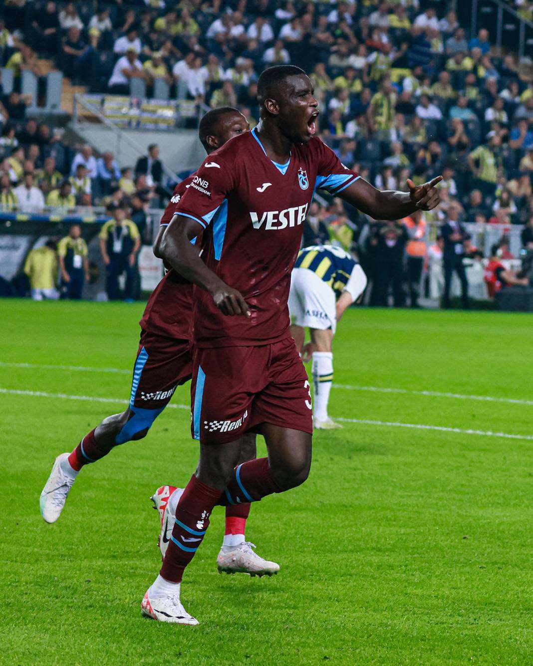 Kadıköy'de tarihi fırtına: Trabzonspor yenilmezlik serisinin fitilini ateşledi 5