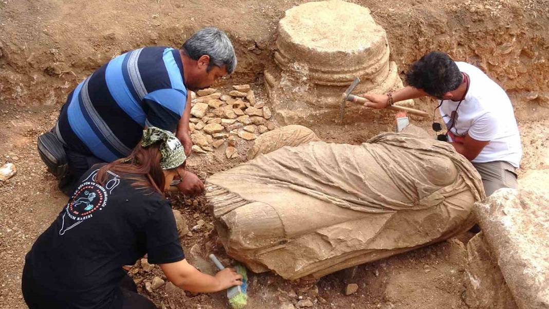 Anemurium Antik Kenti’nde heyecanlandıran keşif! Bin 800 yıl öncesine ışık tutacak 9