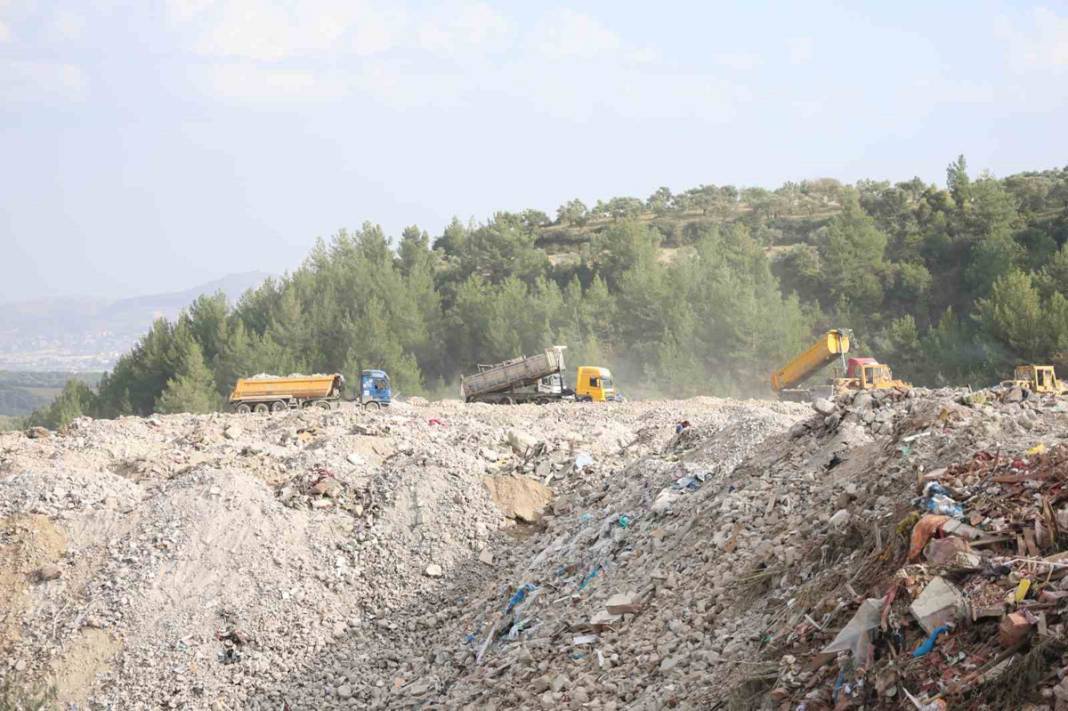 Hatay artık moloz şehir: 6 Şubat felaketlerinin izleri silinemiyor 2