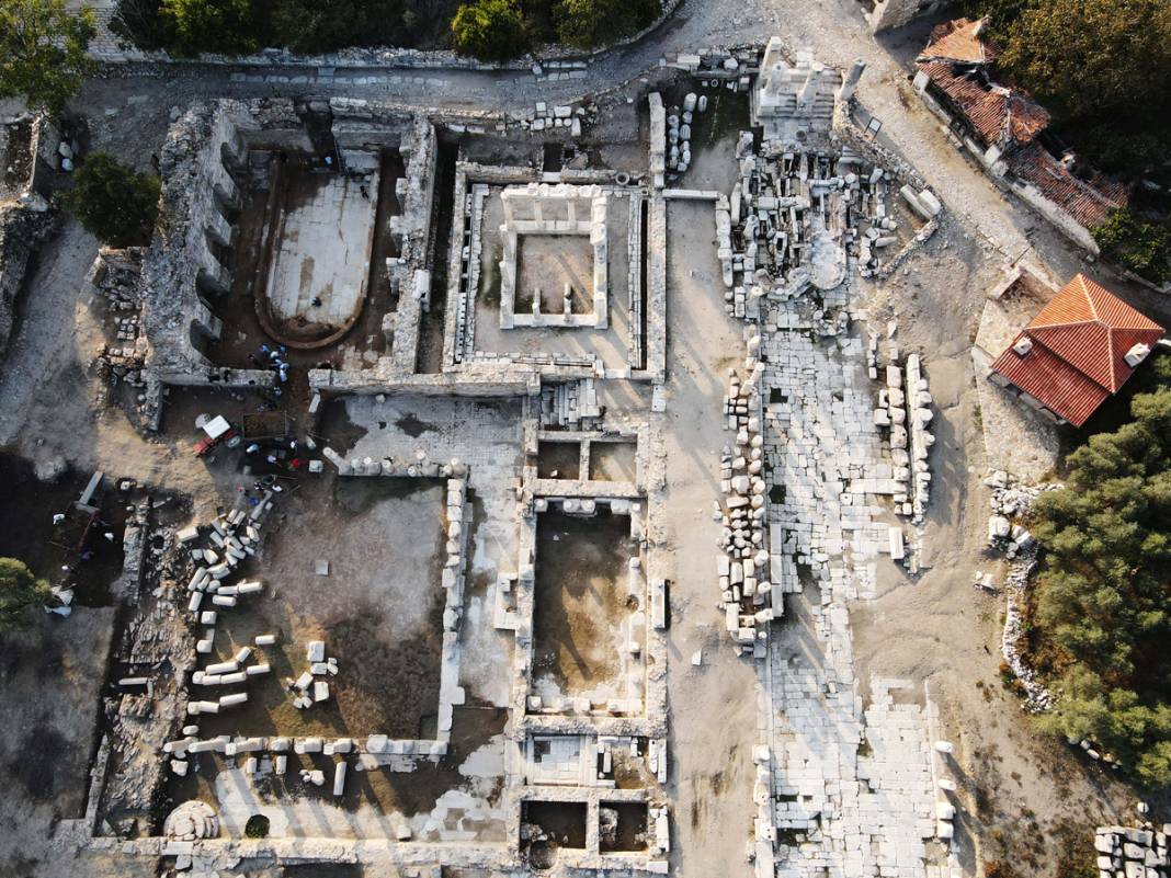 Gladyatörler Şehri'nde bulundu: 1900 yıllık çocuk ayak izi... 9