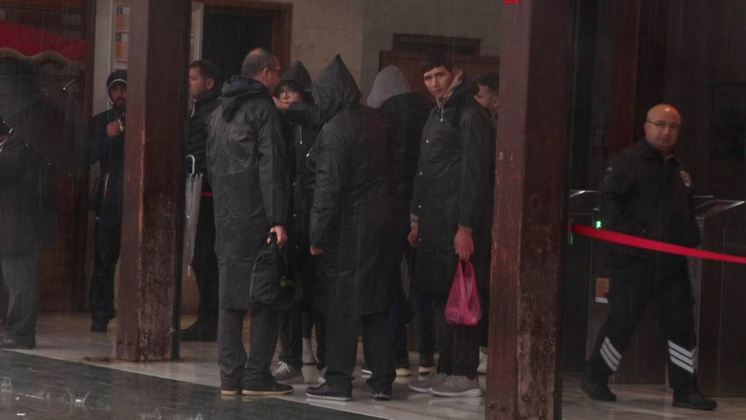 İstanbul 'pazar'ın provasını yapıyor: Rüzgarın hızı 110 kilometreyi bulacak 7