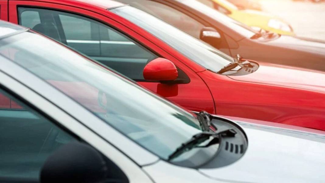 İkinci el otomobil alacaklara müjde: Fiyatlar dibi gördü 2