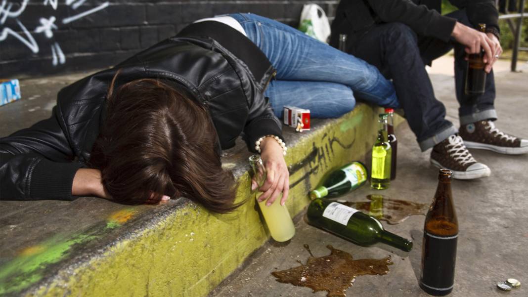 Dünyanın en sarhoş ülkeleri açıklandı! Ayık gezen yok! Türkiye bakın kaçıncı sırada? 2