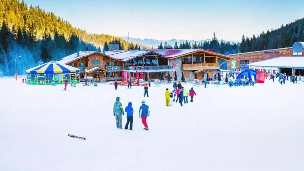 Yıllık izninizi yaza bırakmayın! Ocak ayına kalmadan giden paşalar gibi tatil yapacak: İşte kayak merkezlerinin otel fiyatları 8