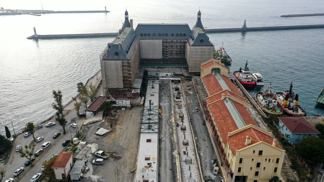 Restore edilen tarihi Haydarpaşa Garı'ndan ilk fotoğraflar geldi 14